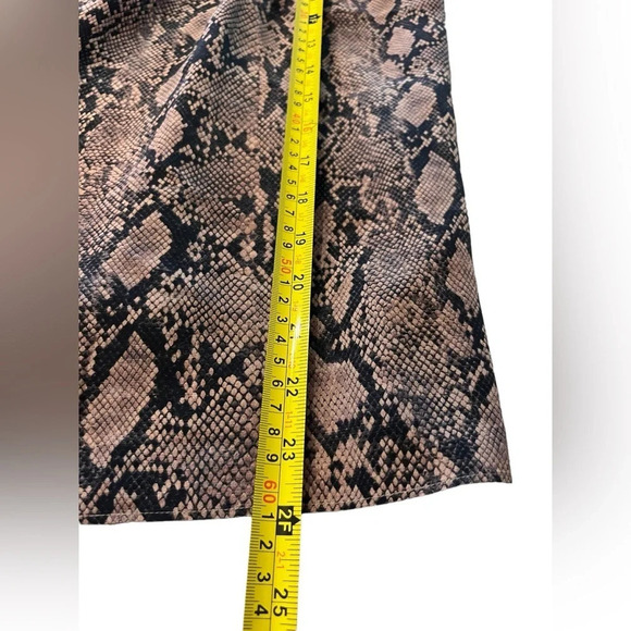 Frame Silk Python Print Sleeveless Classic Cami Top, Chocolate Sz L - Picture 8 of 9